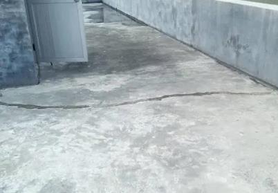 沙河口楼顶漏水维修公司分享下如何解决卫生间隐蔽部位漏水的问题?